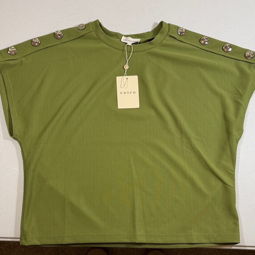 Entro Olive Button-Shoulder Tee